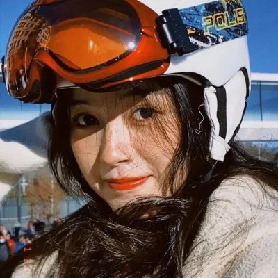 周身贼性 海报